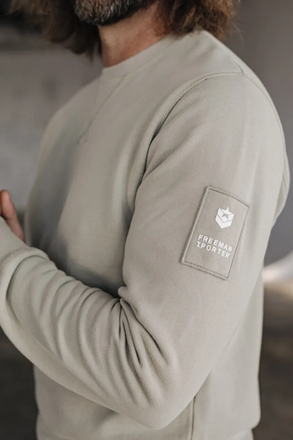 Freeman T. Porter Pull & Sweats*Baton Snug