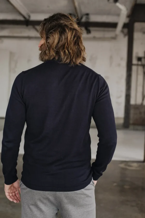Freeman T. Porter Pull & Sweats*Mathew Conwy