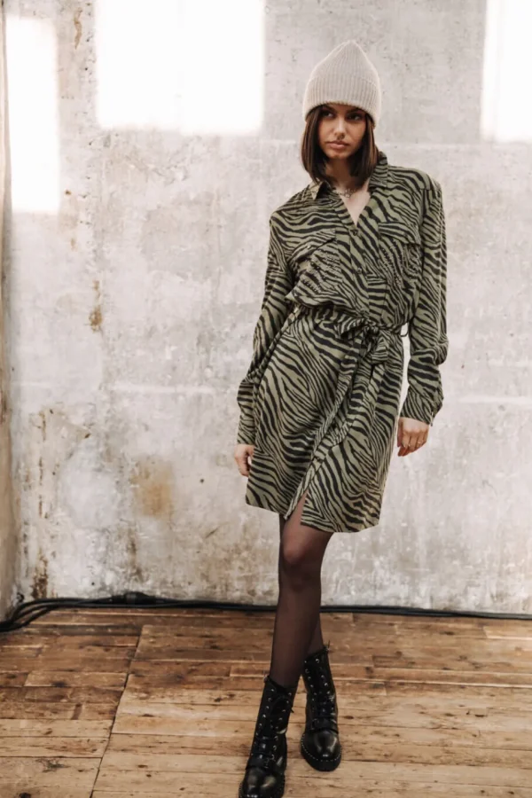 Freeman T. Porter Robes & Jupes*Ravissa Svanna