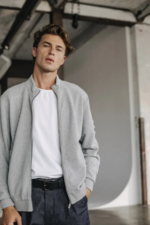 Freeman T. Porter Pull & Sweats*Sully Snug