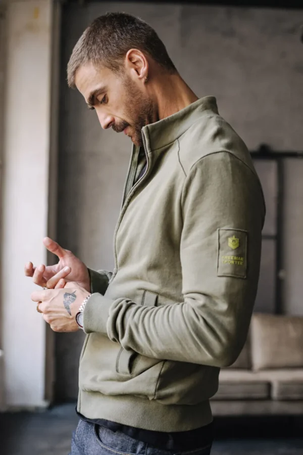 Freeman T. Porter Pull & Sweats*Sully Snug