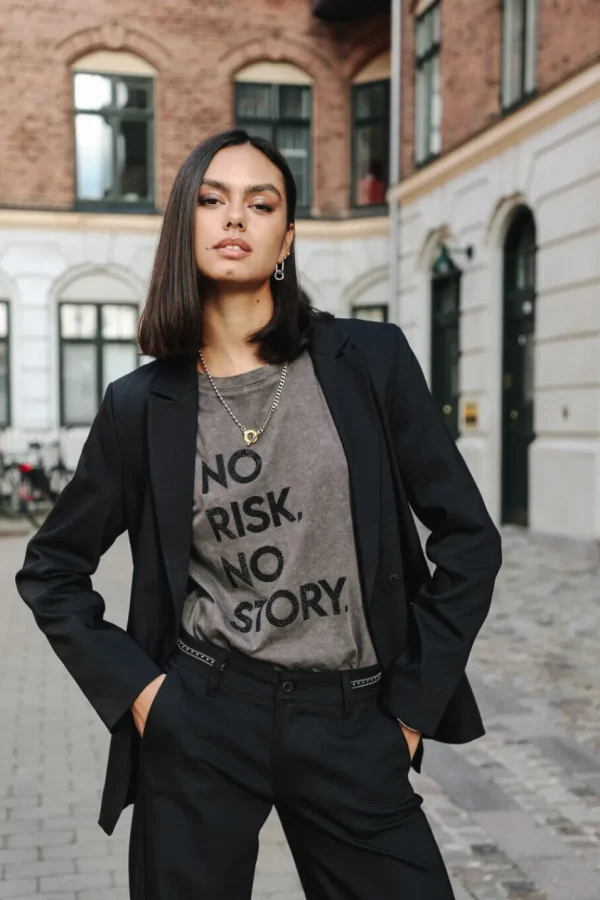 Freeman T. Porter T-Shirts*Suria Message