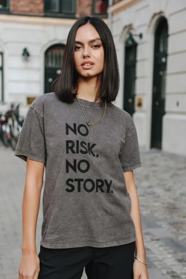 Freeman T. Porter T-Shirts*Suria Message
