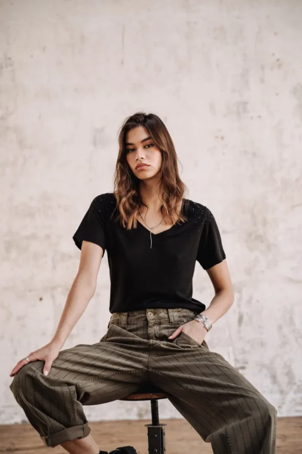 Freeman T. Porter T-Shirts*Tressia Gemstone
